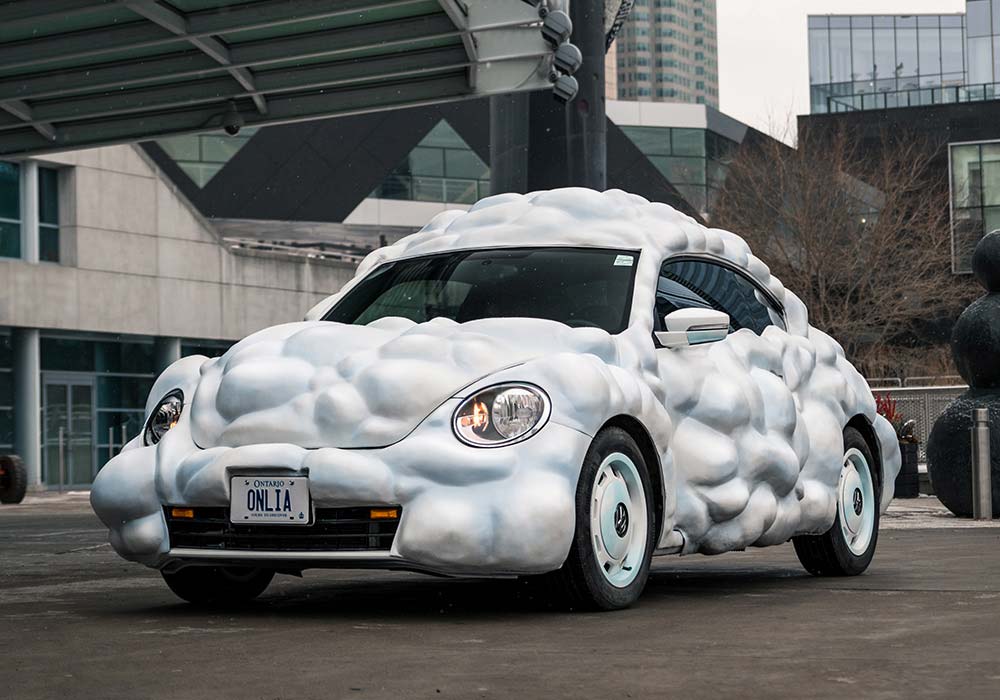 Onlia cloud car