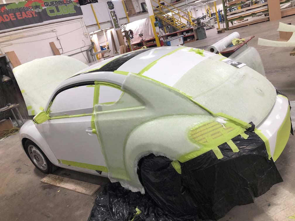 Onlia cloud car being built