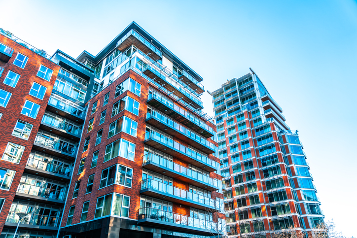 Online car and home insurance with Onlia